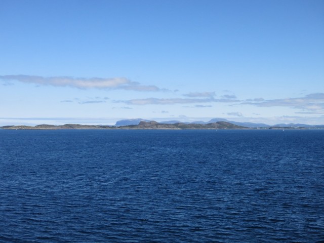 Hurtigruten_2015-06-27_12-09